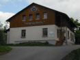 spitzb.jpg